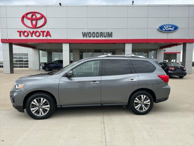 2020 Nissan Pathfinder SL