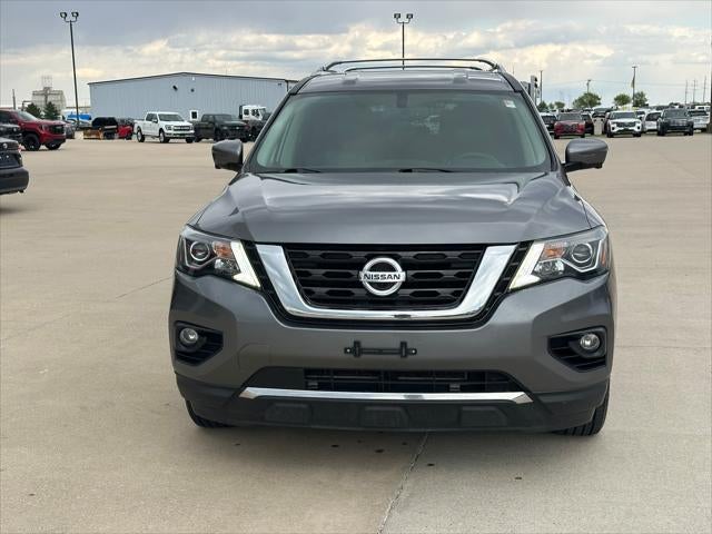 2020 Nissan Pathfinder SL