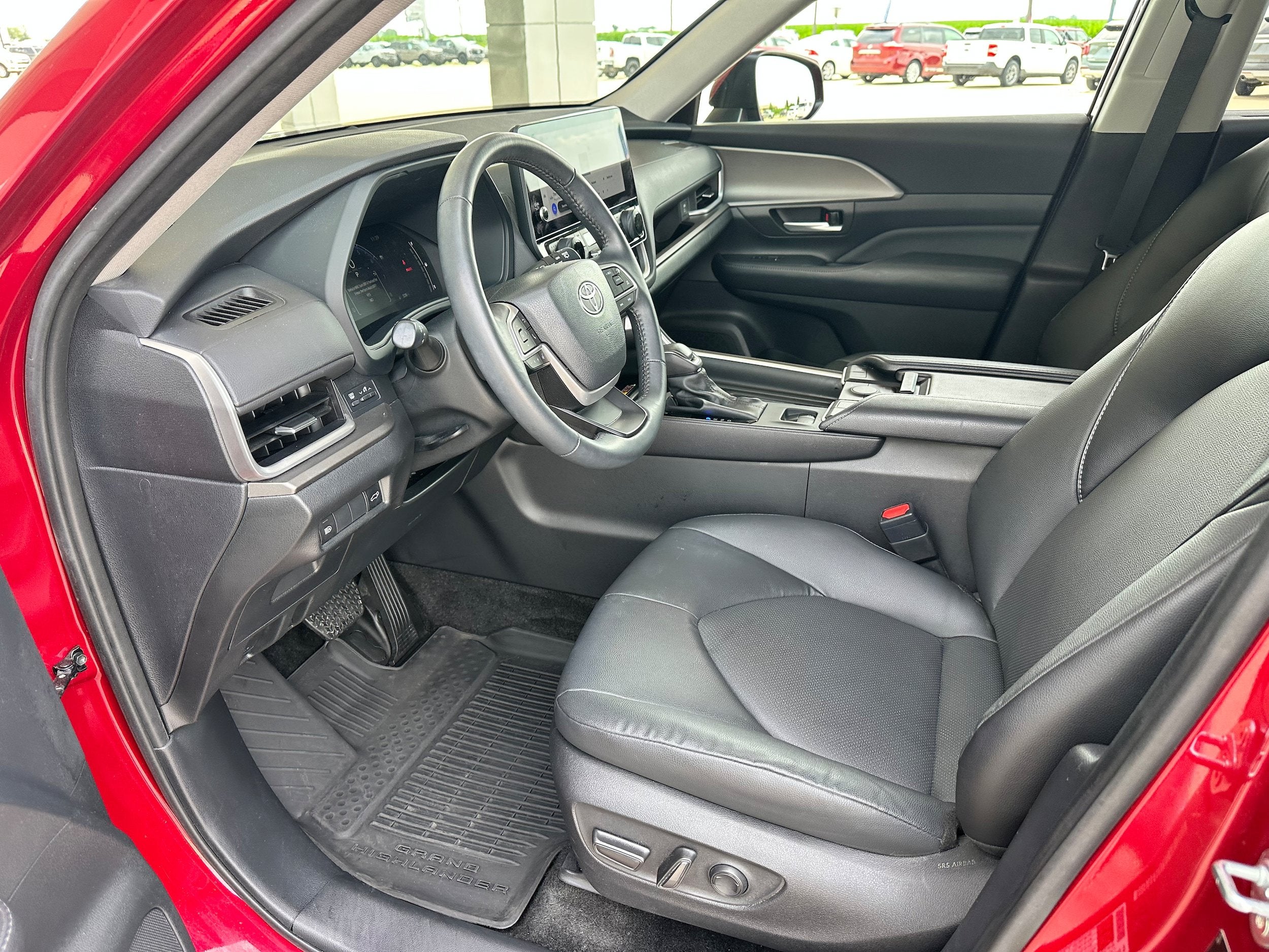 2024 Toyota Grand Highlander Base