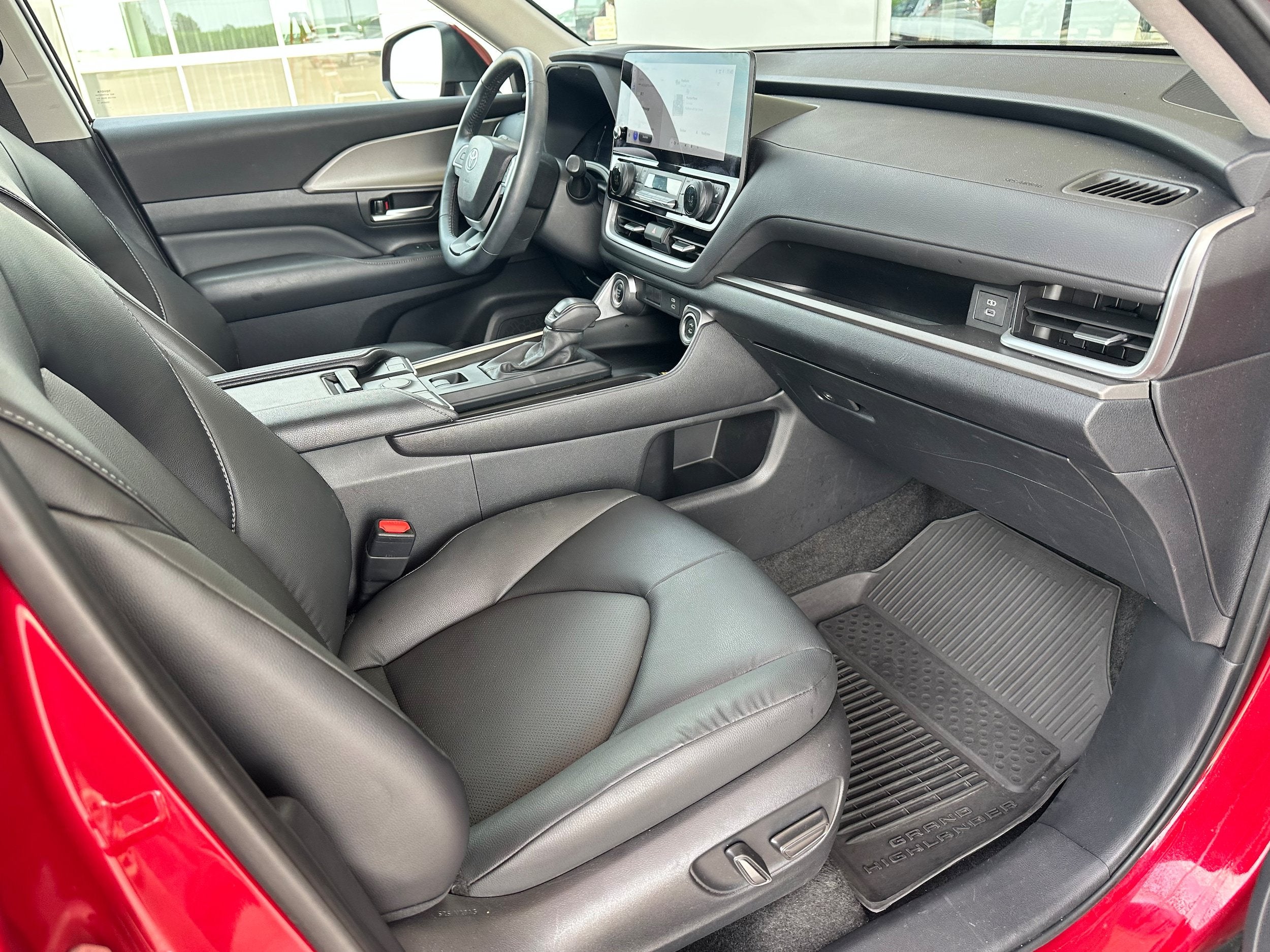 2024 Toyota Grand Highlander Base