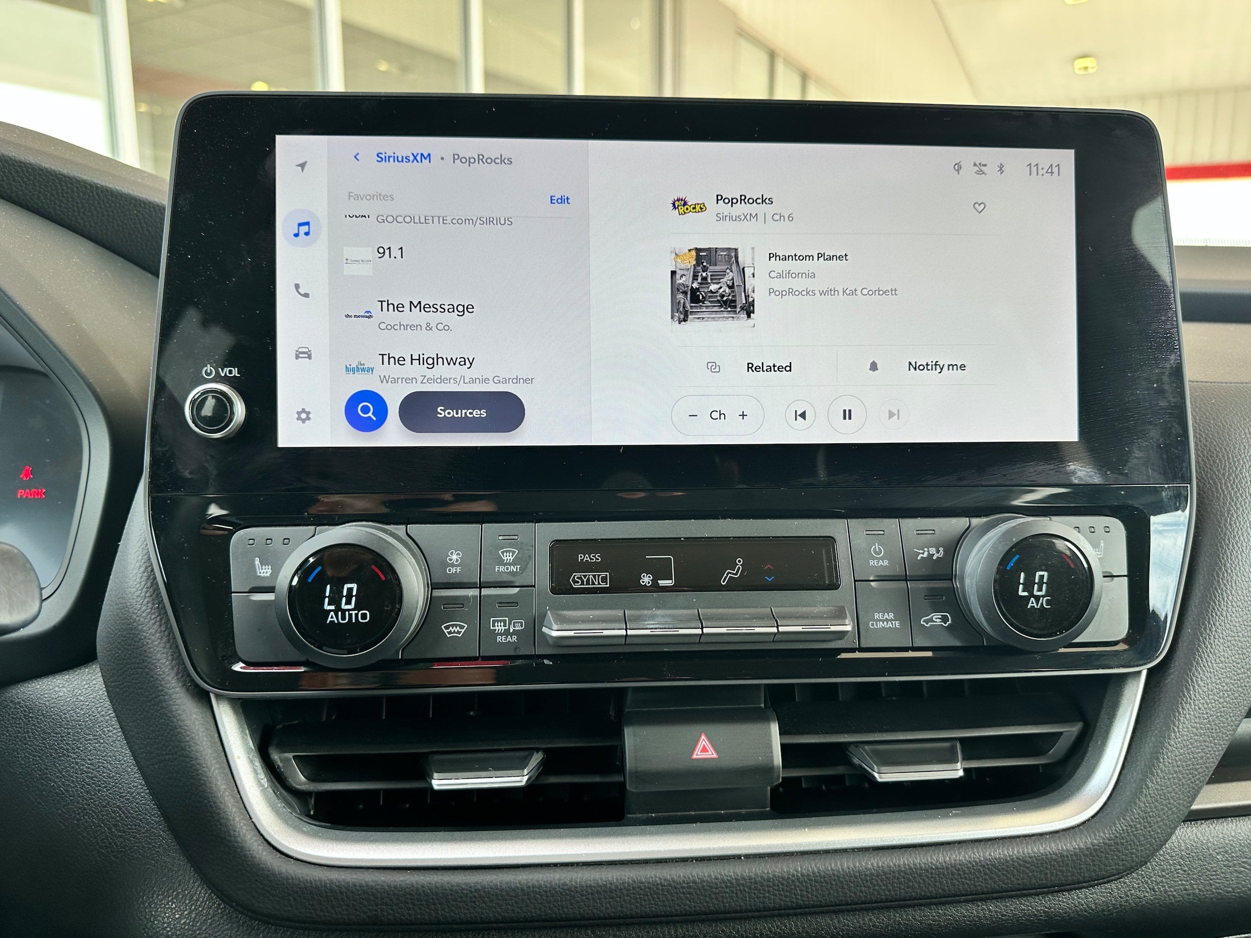 2024 Toyota Grand Highlander Base