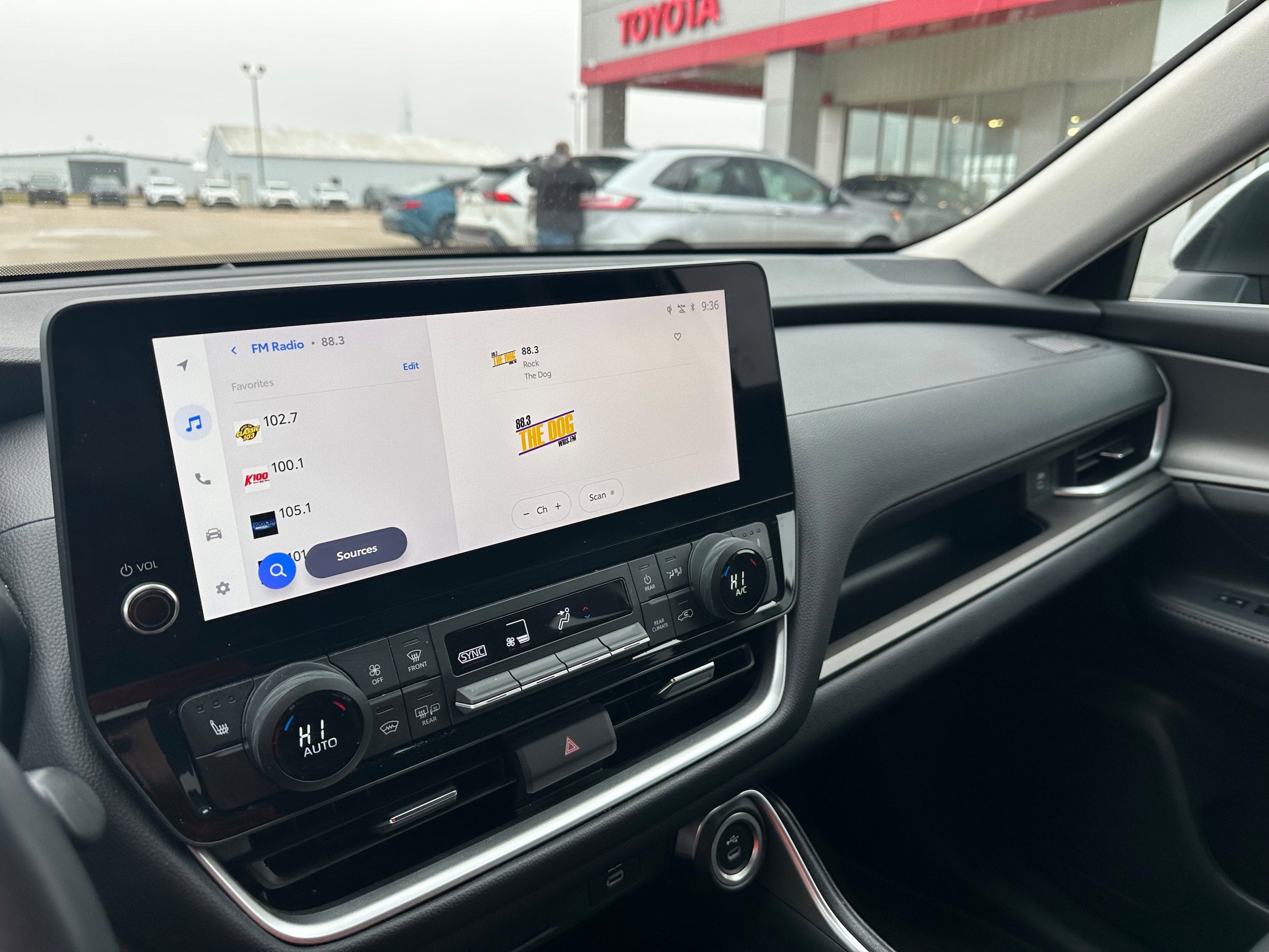 2024 Toyota Grand Highlander Base