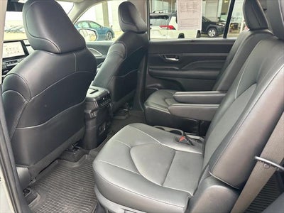 2024 Toyota Grand Highlander Base