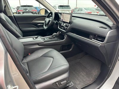 2024 Toyota Grand Highlander Base