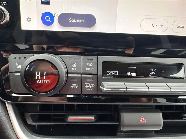 2024 Toyota Grand Highlander Base