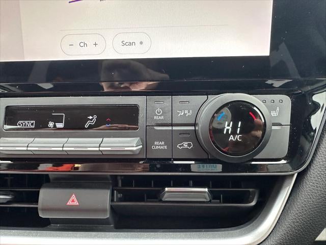 2024 Toyota Grand Highlander Base