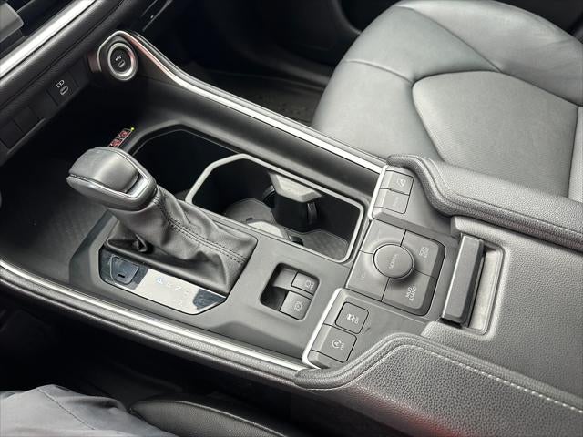 2024 Toyota Grand Highlander Base