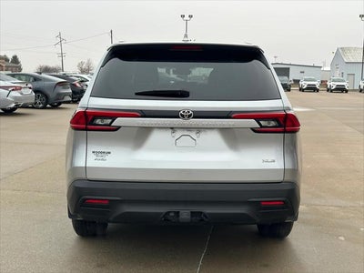 2024 Toyota Grand Highlander Base