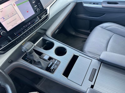 2023 Toyota Sienna XSE