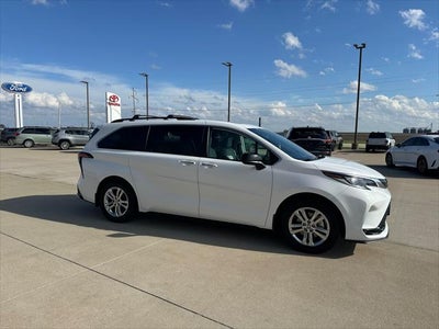 2023 Toyota Sienna XSE