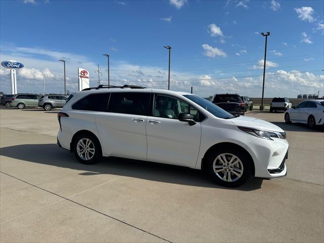 2023 Toyota Sienna XSE