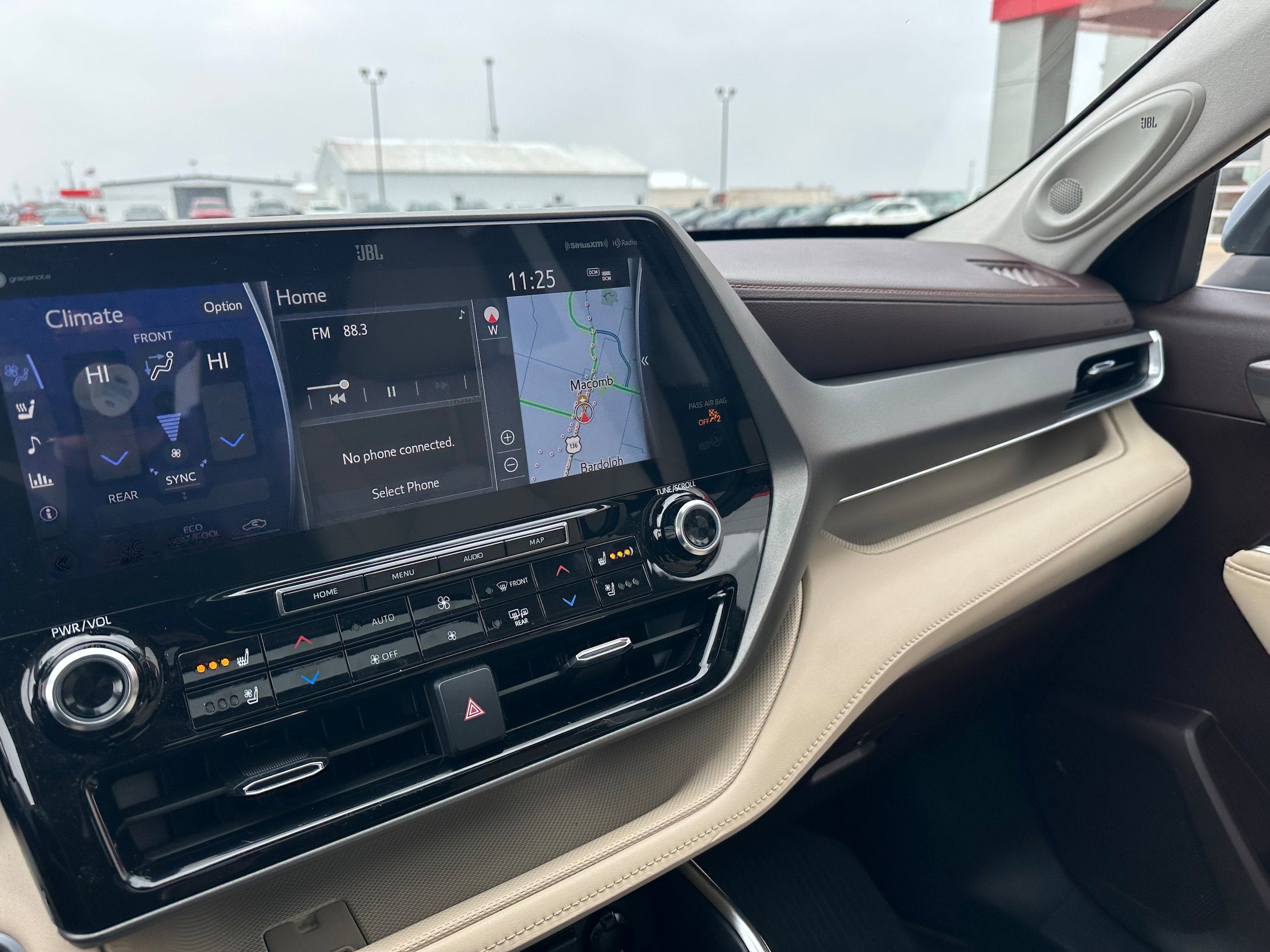 2021 Toyota Highlander Base