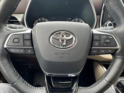 2021 Toyota Highlander Base