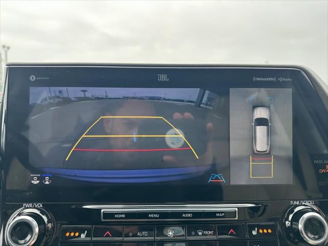 2021 Toyota Highlander Base