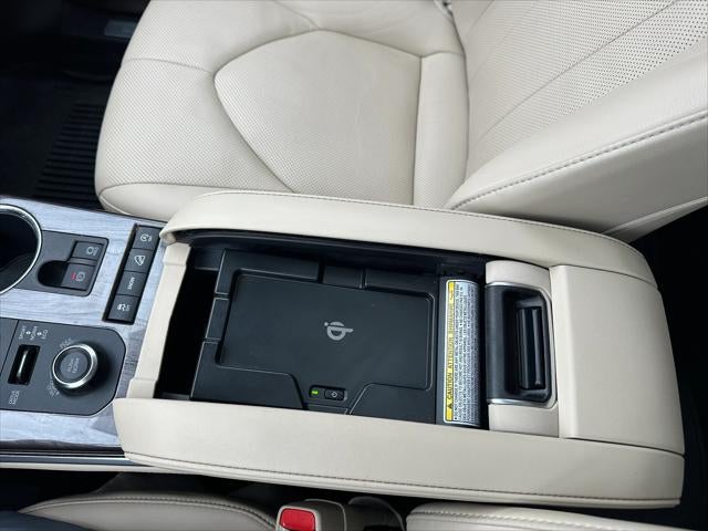 2021 Toyota Highlander Base