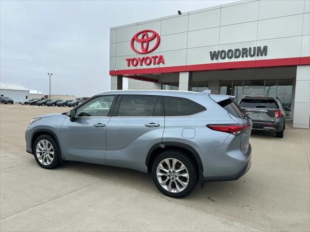 2021 Toyota Highlander Base