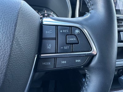 2021 Toyota Highlander Hybrid Platinum