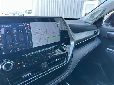 2021 Toyota Highlander Hybrid Platinum