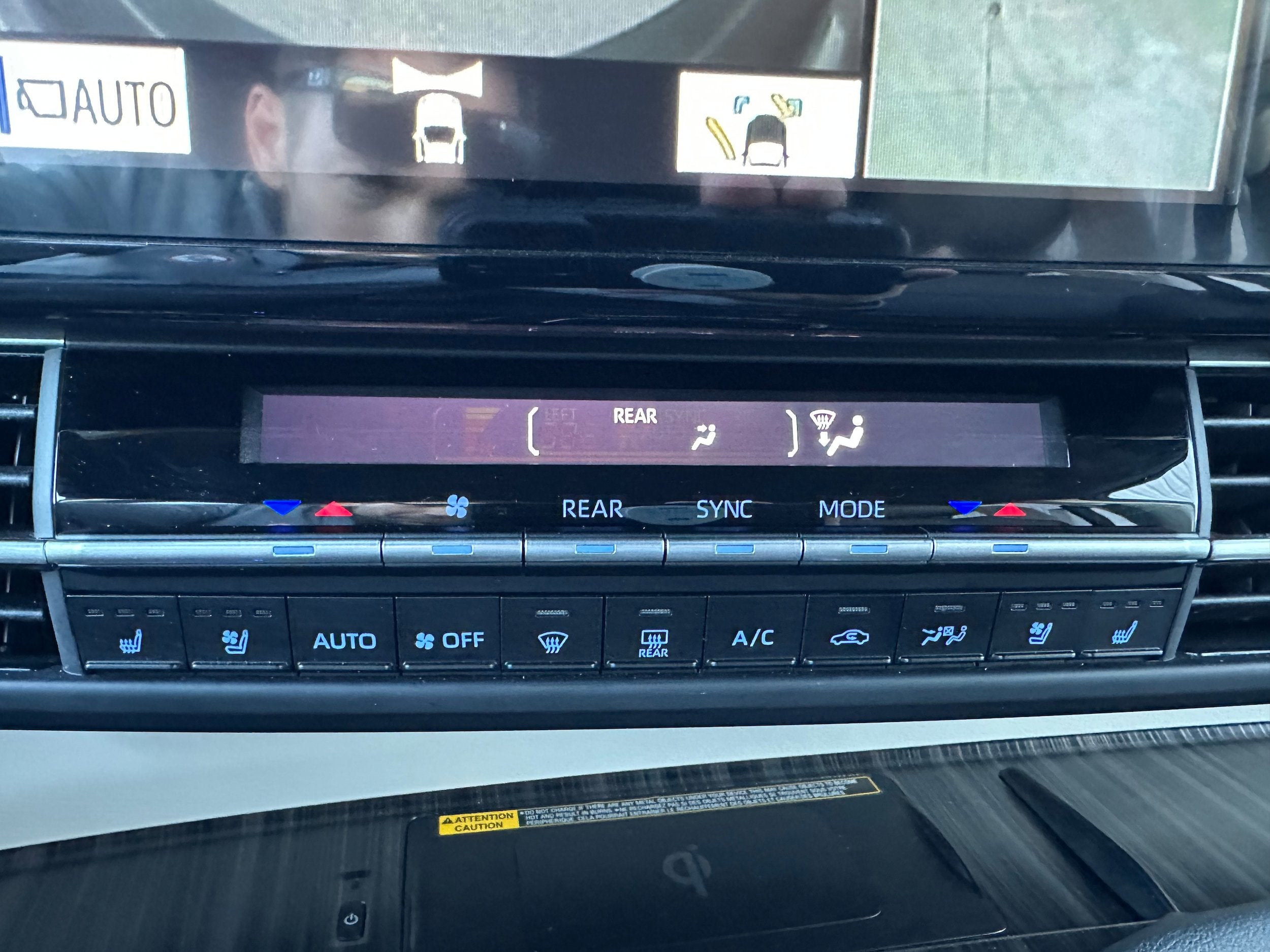 2024 Toyota Sienna Platinum