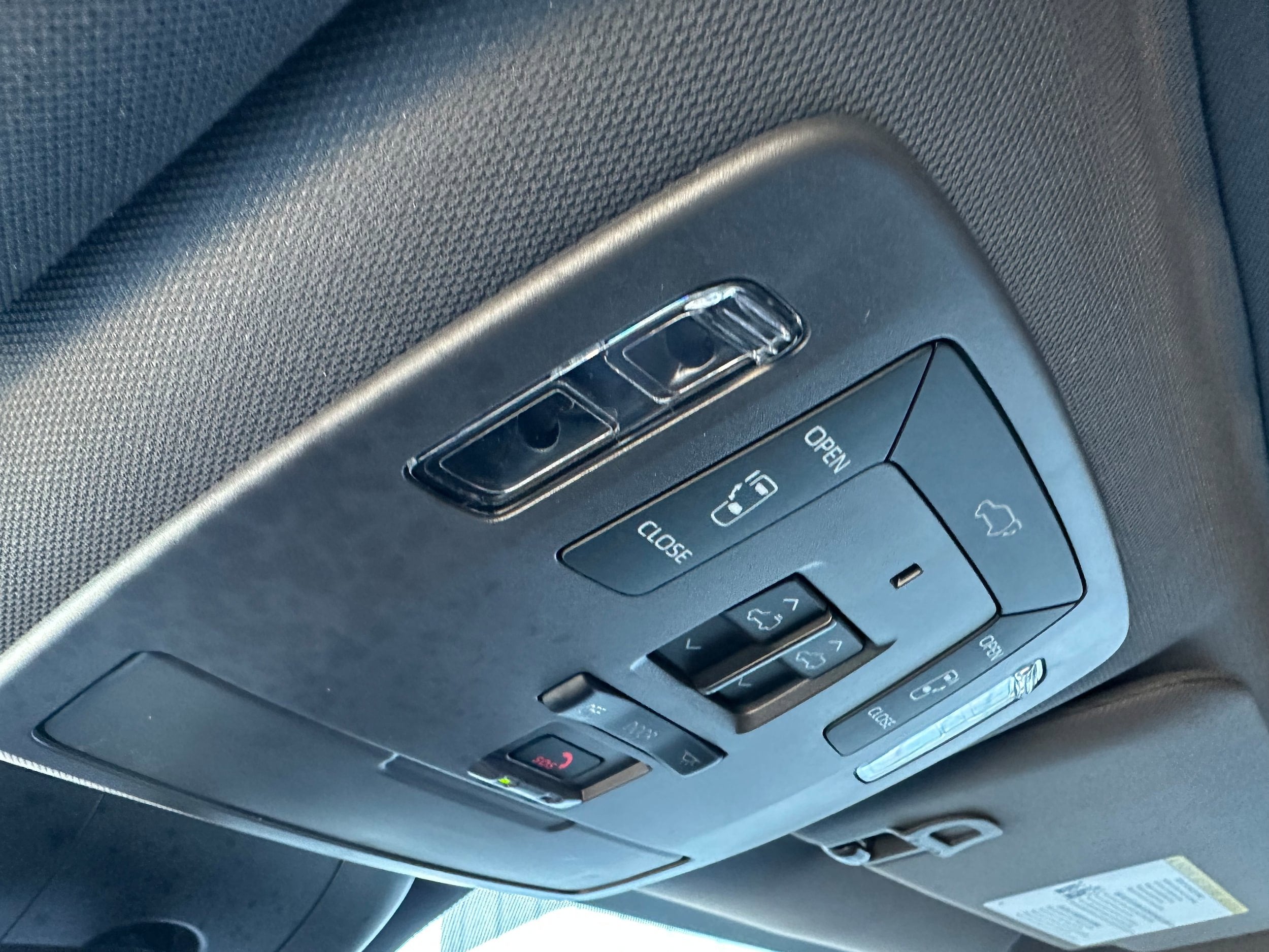 2024 Toyota Sienna Platinum