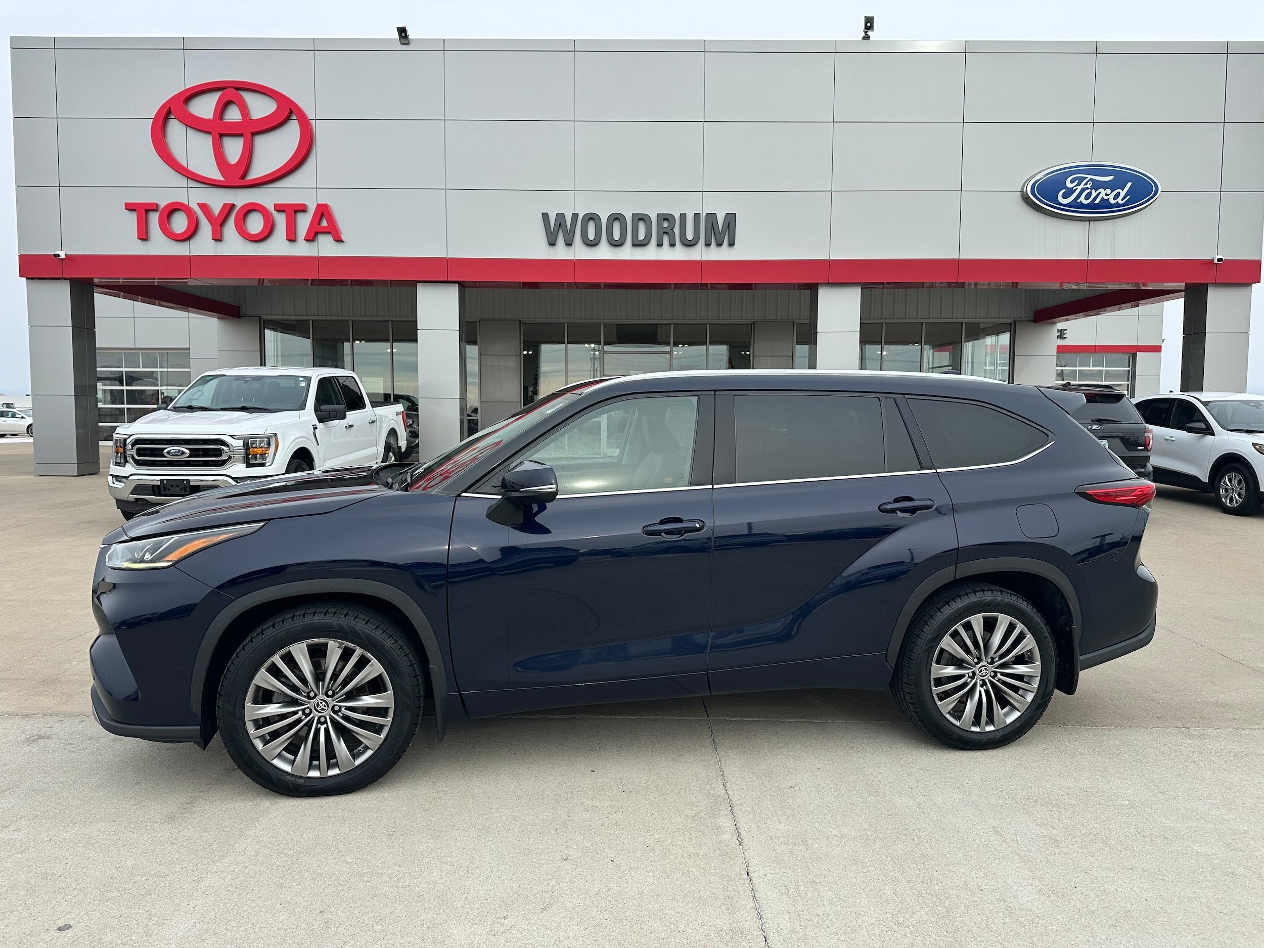 2020 Toyota Highlander Platinum