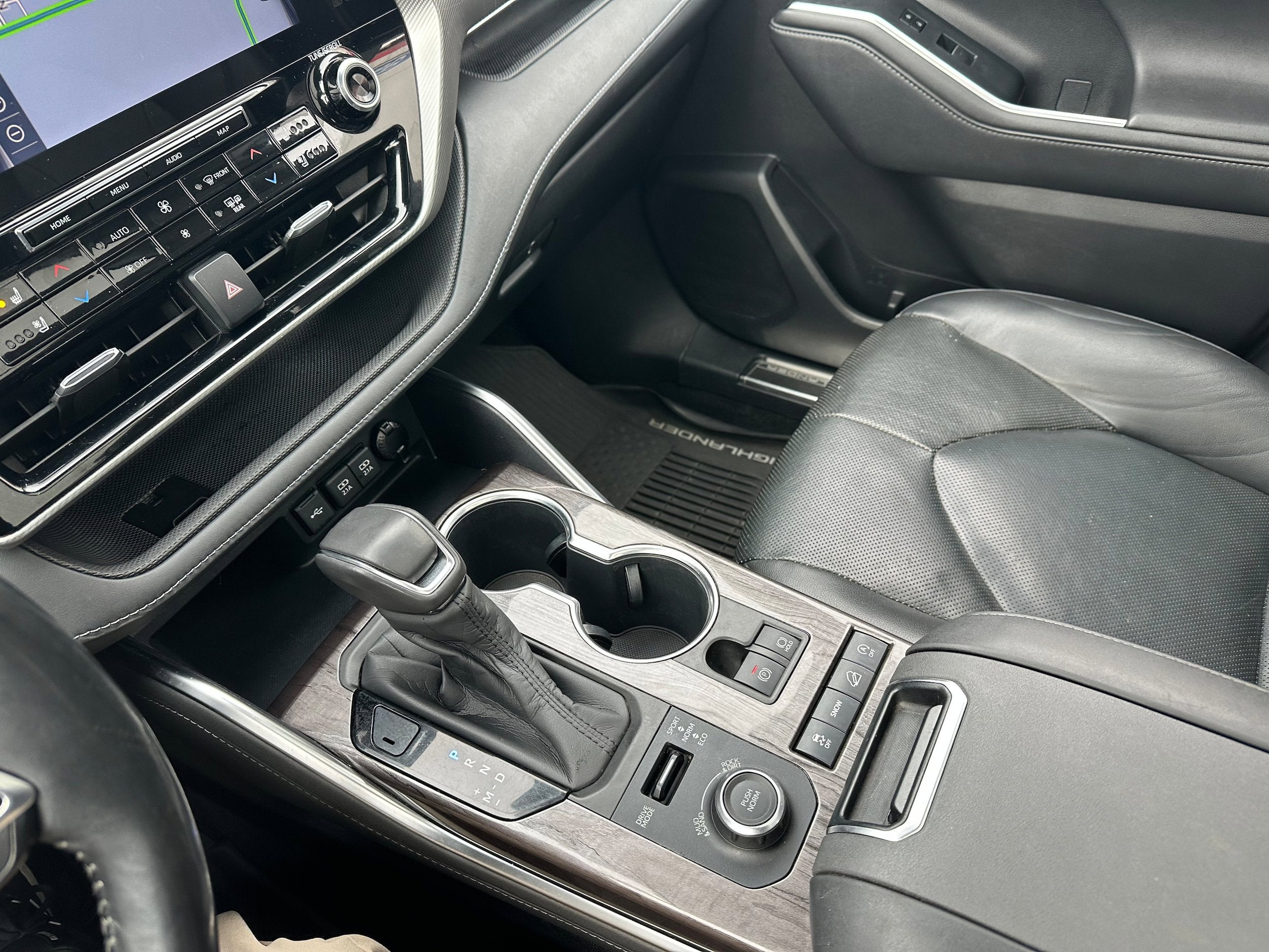 2020 Toyota Highlander Platinum