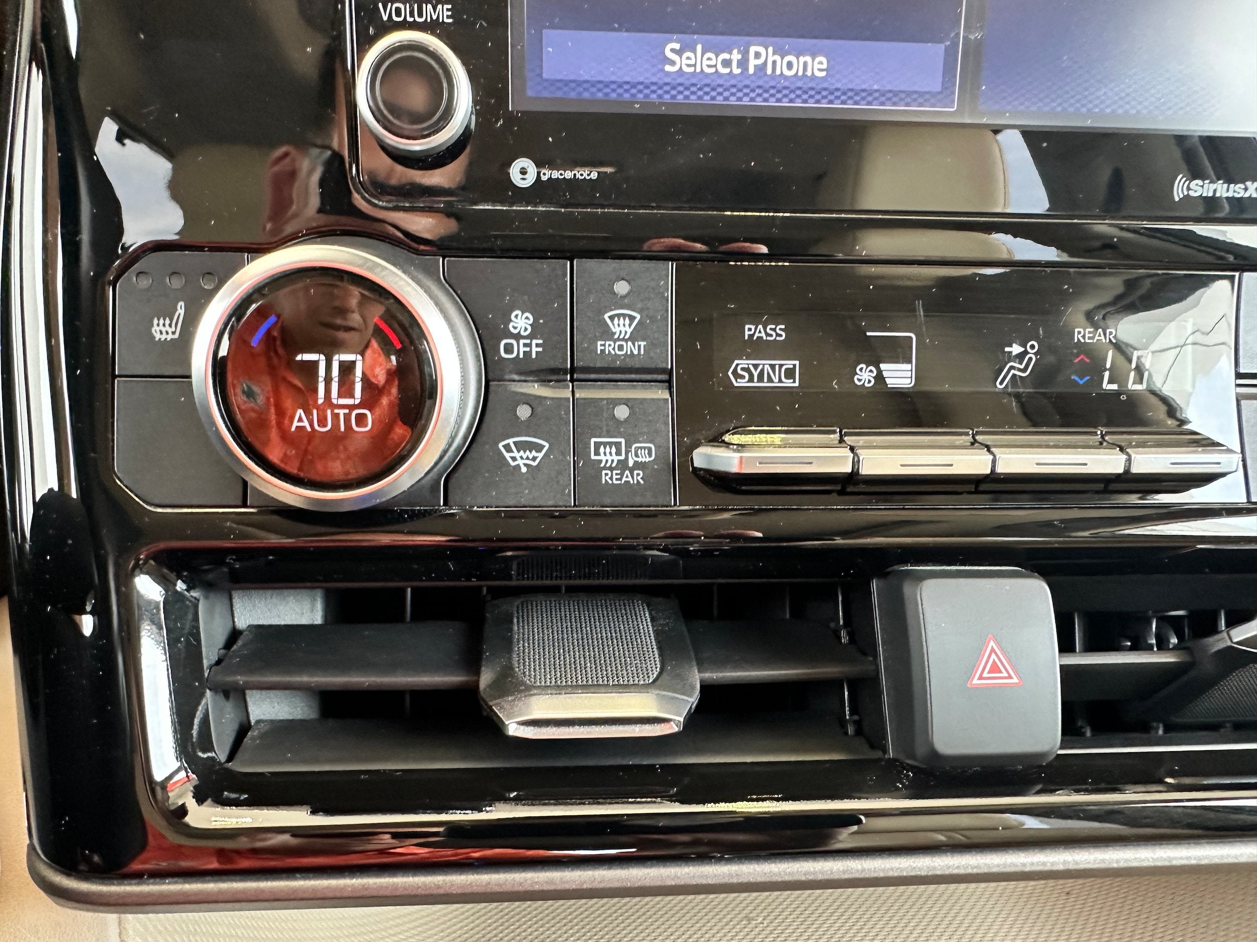 2022 Toyota Highlander Base
