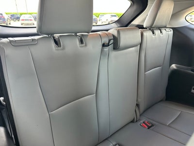 2022 Toyota Highlander Base