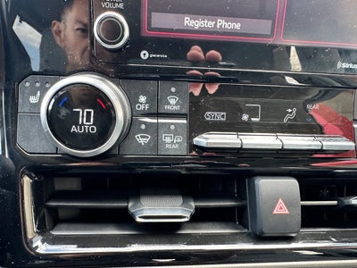 2022 Toyota Highlander Base