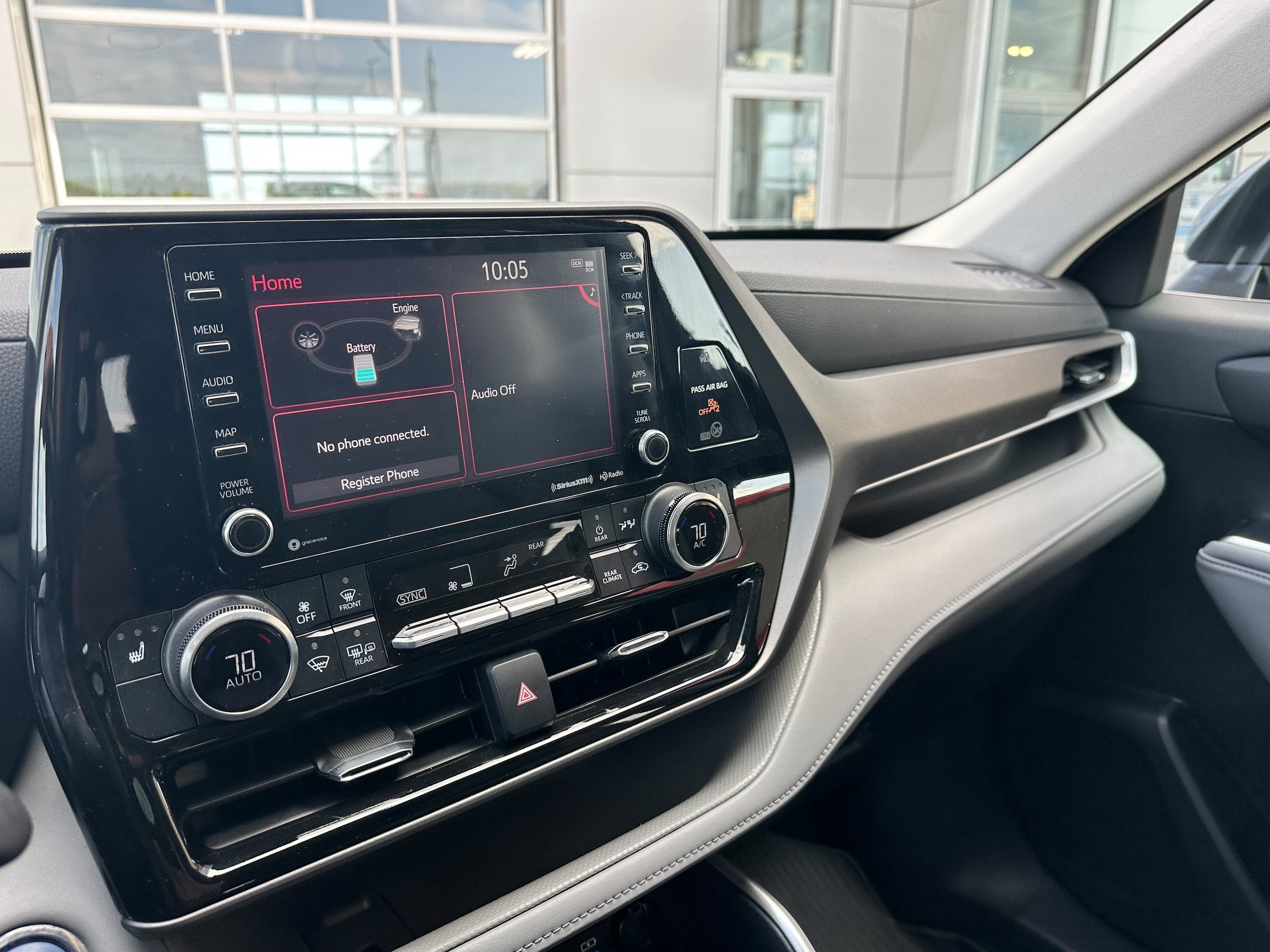 2022 Toyota Highlander Base