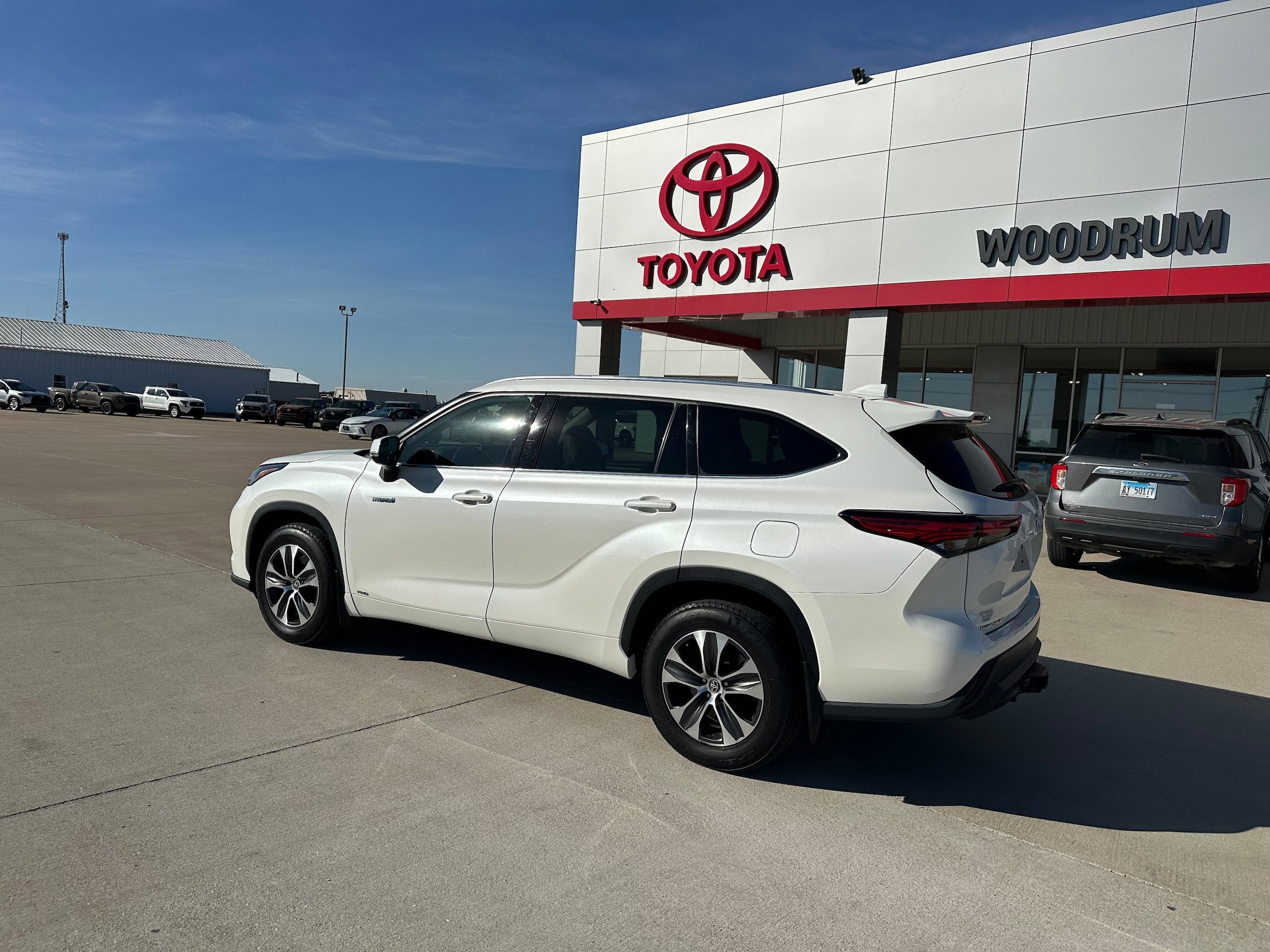 2021 Toyota Highlander Hybrid XLE