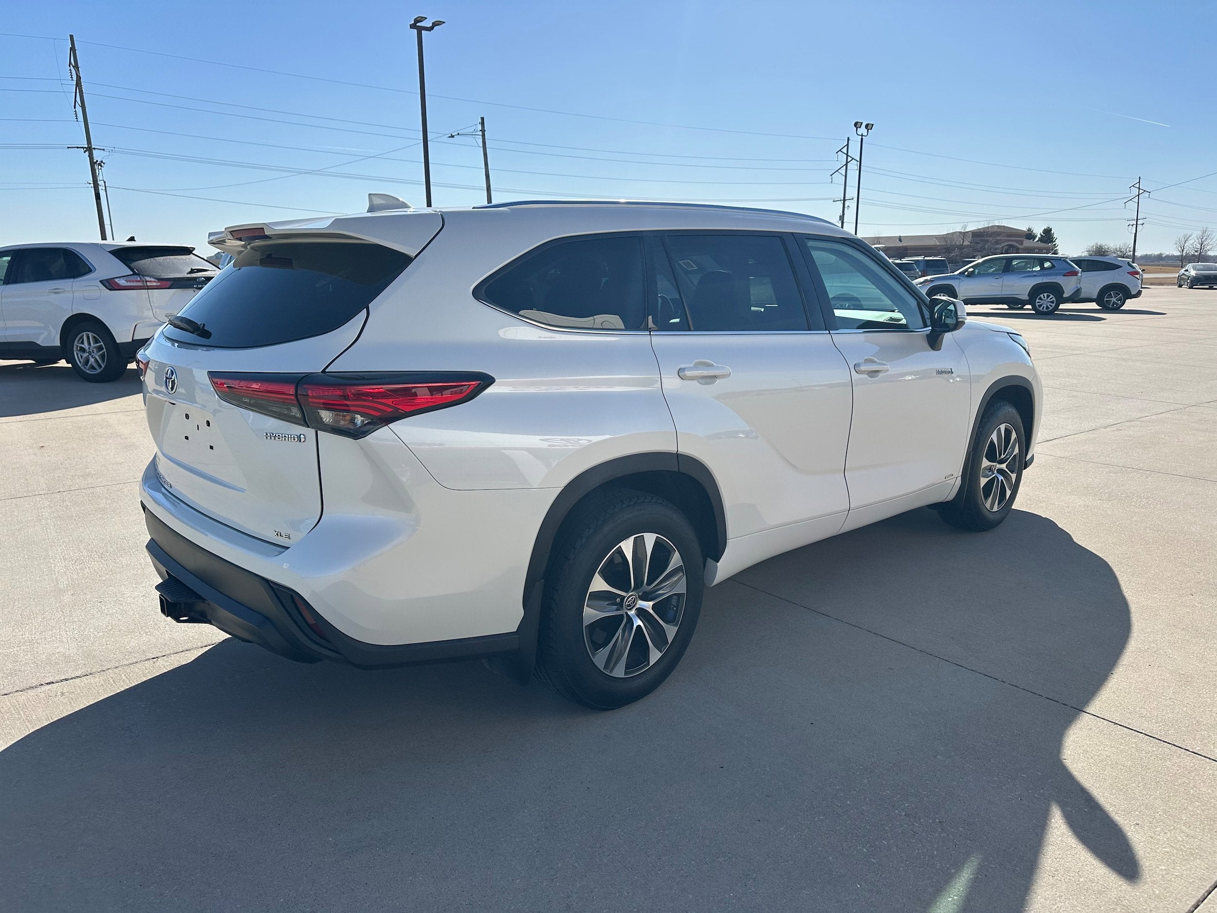 2021 Toyota Highlander Hybrid XLE