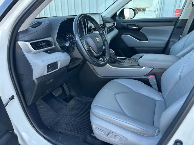 2021 Toyota Highlander Hybrid XLE