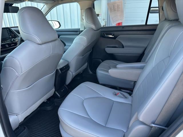 2021 Toyota Highlander Hybrid XLE