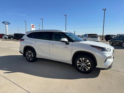 2021 Toyota Highlander Hybrid XLE