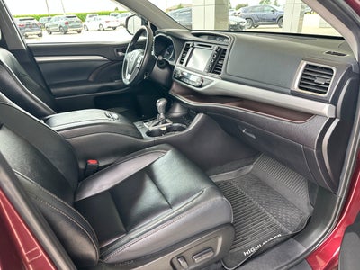 2019 Toyota Highlander Base