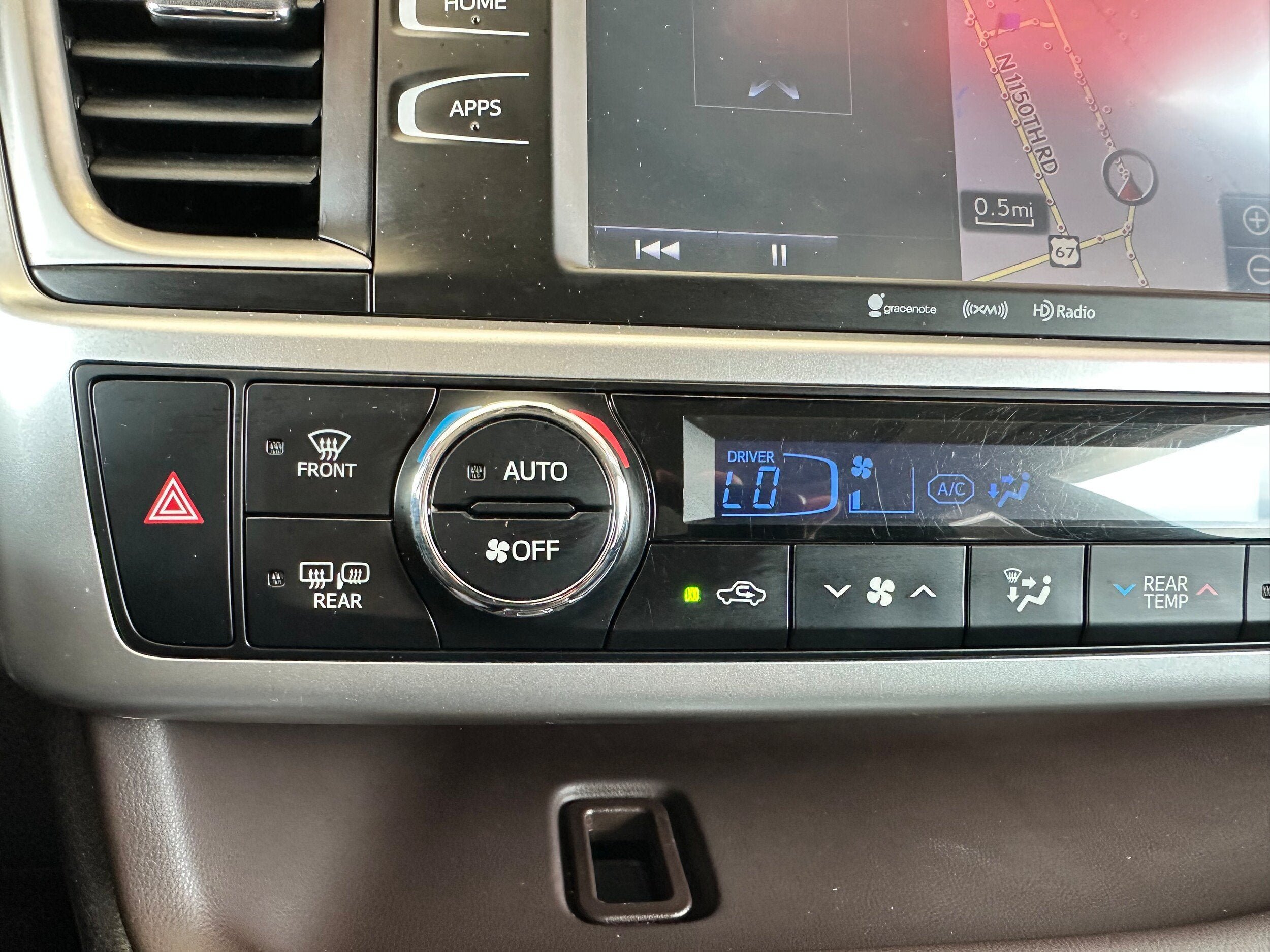 2019 Toyota Highlander Base