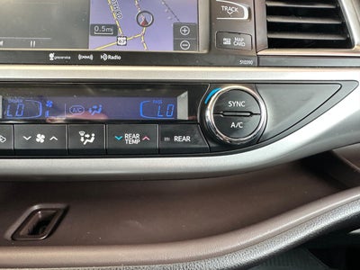 2019 Toyota Highlander Base