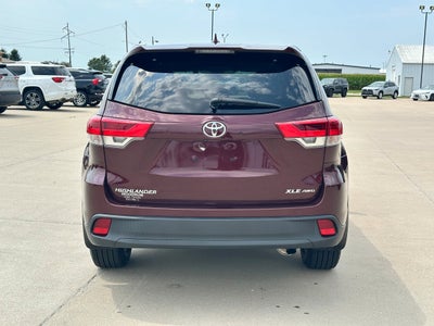 2019 Toyota Highlander Base