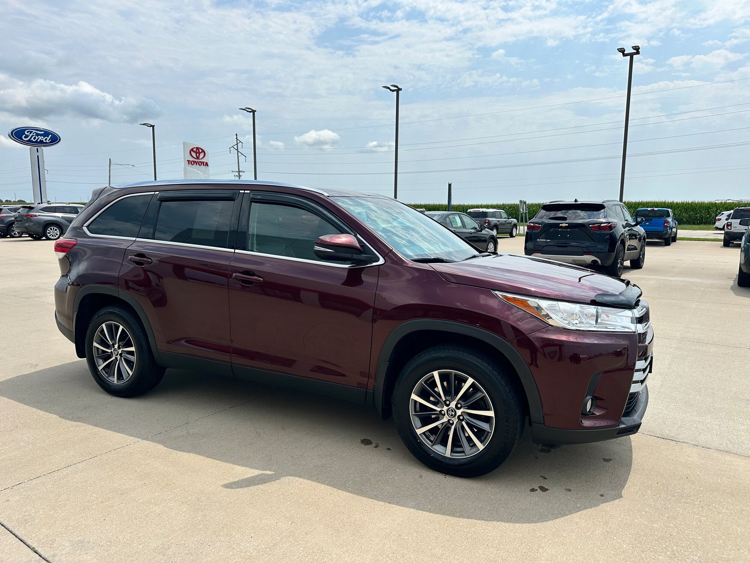 2019 Toyota Highlander Base