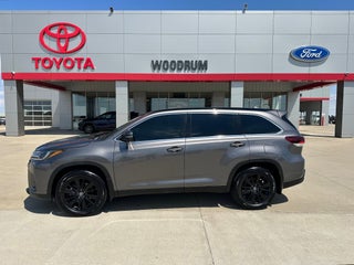 2019 Toyota Highlander Base
