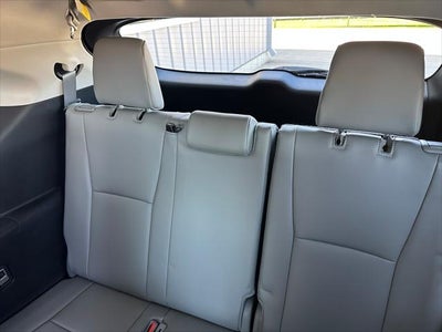2024 Toyota Highlander Base