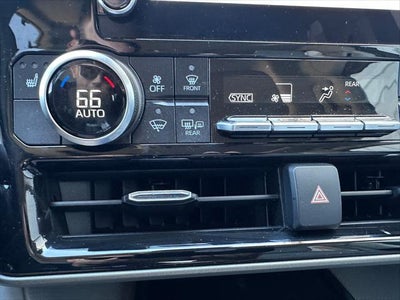2024 Toyota Highlander Base