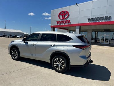 2024 Toyota Highlander Base