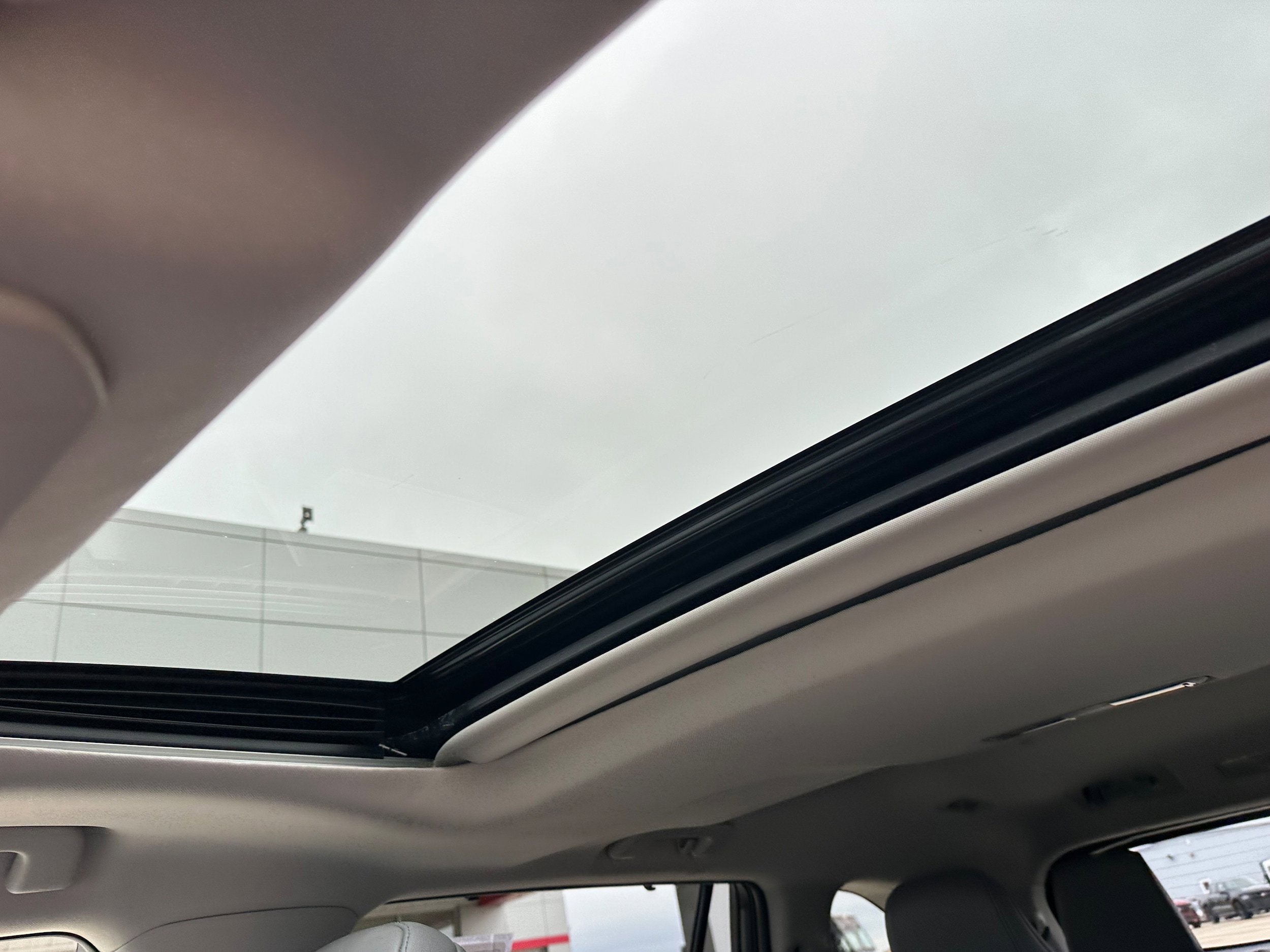 2023 Toyota Highlander Base