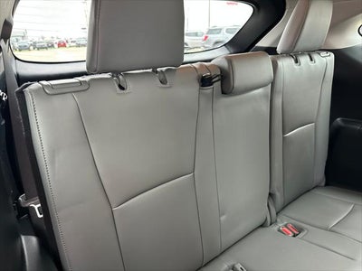 2023 Toyota Highlander Base