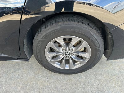 2024 Toyota Sienna LE