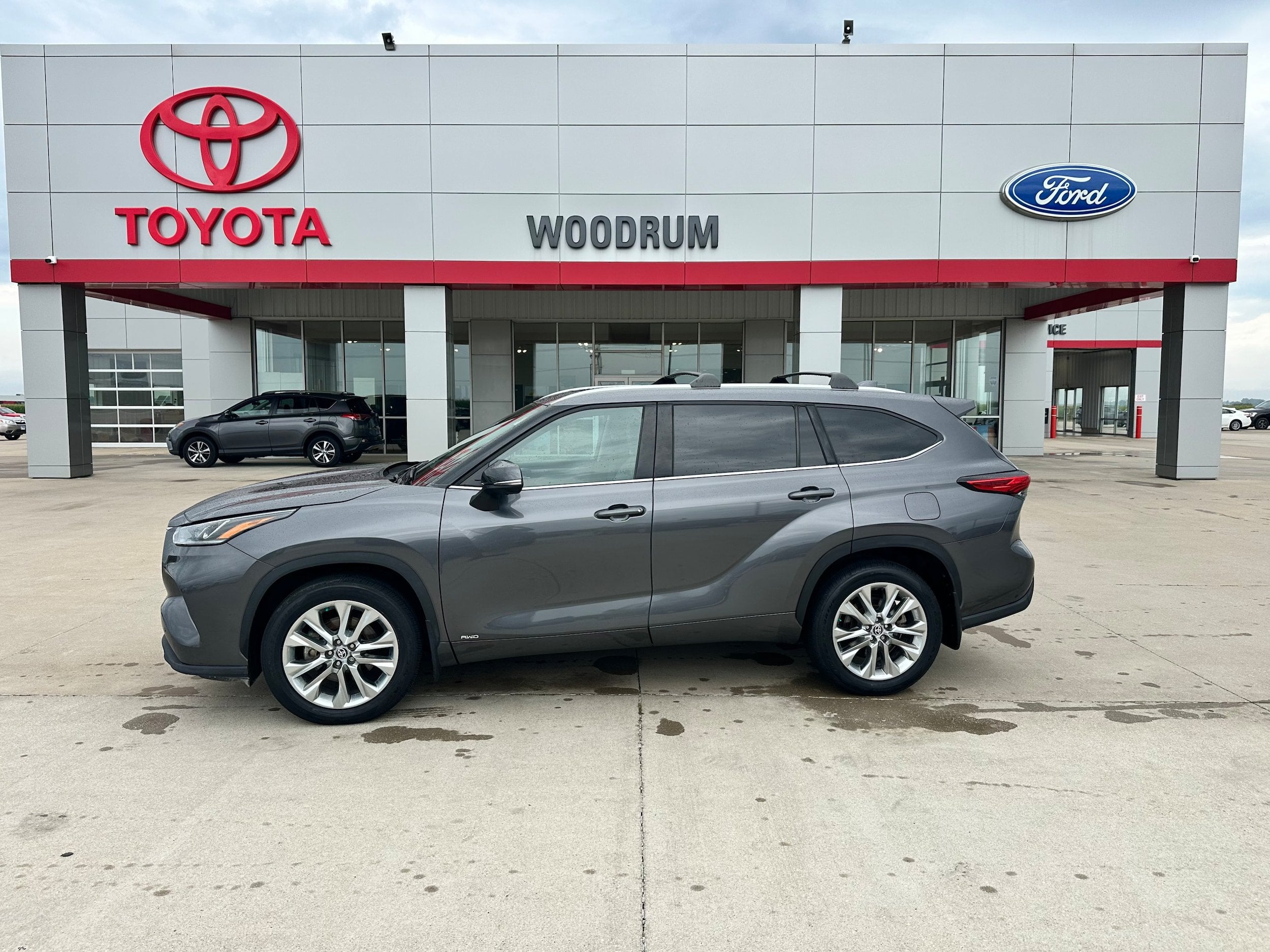2023 Toyota Highlander Hybrid Limited