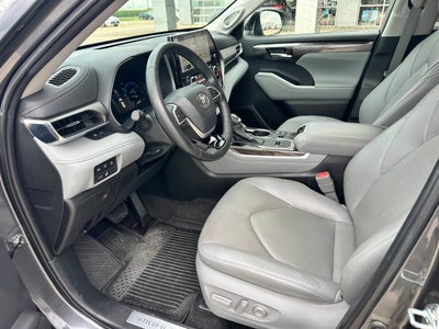 2023 Toyota Highlander Hybrid Limited