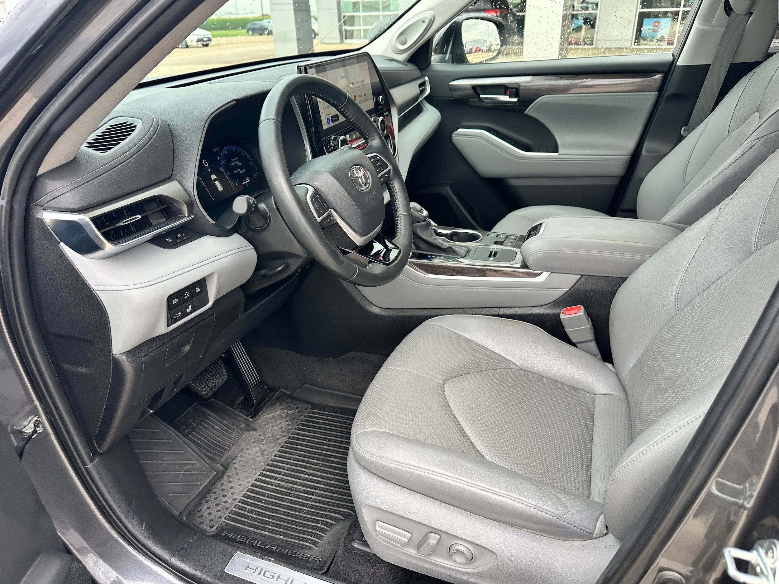 2023 Toyota Highlander Hybrid Limited